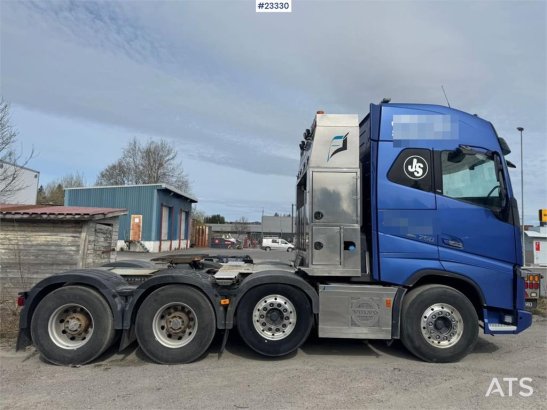 Volvo FH16 750 8x4 tractor unit with hydraulics 590 2016 2 Tractor Units image 3