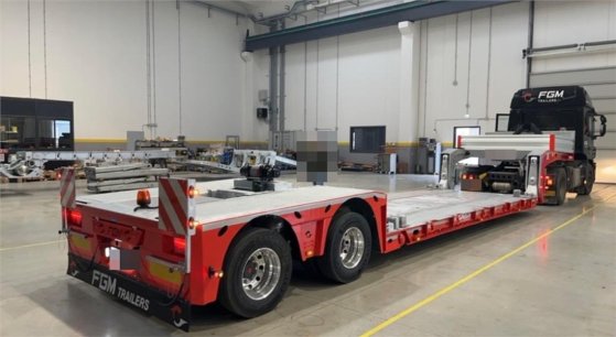 FGM Well Trailer with Winch, Extensions, Ramps and FGM FGM Well Trailer with Winch, Extensions, Ramps and FGM 2023 2 Lowlo...