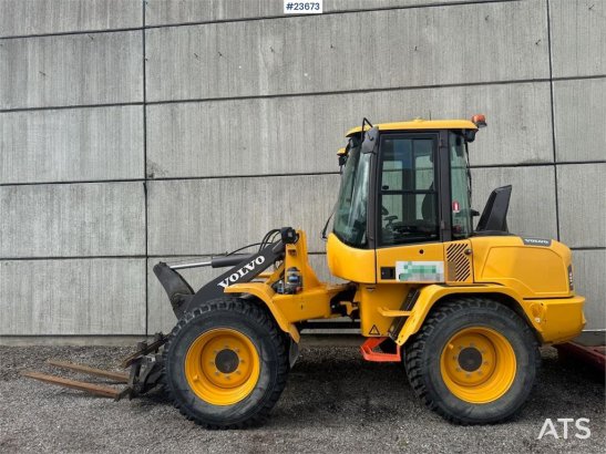 Volvo L30GS Hjullaster m/ skuffe, pallegaffel og skjær - L30GS Hjullaster m/ skuffe, pallegaffel og skjær - 2020 2 Wheel L...
