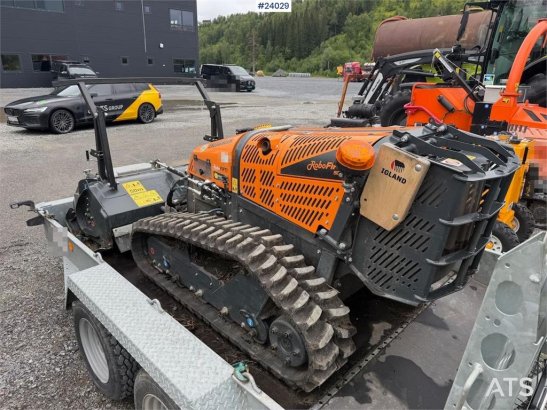 Energreen Robofifti crawler machine w/ brush crusher and pas Energreen Robofifti crawler machine w/ brush crusher and pas ...