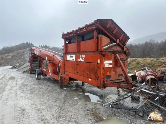 Finlay 312 C screener w/ tiller and small timer 312 C screener w/ tiller and small timer 2 image 3