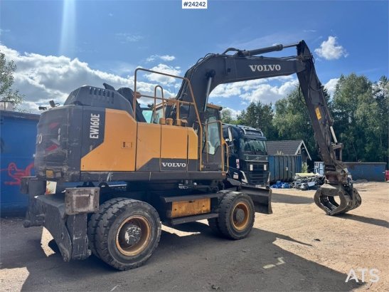 Volvo EW160E Wheeled Excavator w/ Elevating Cab and Grap EW160E Wheeled Excavator w/ Elevating Cab and Grap 2015 2 Wheeled...