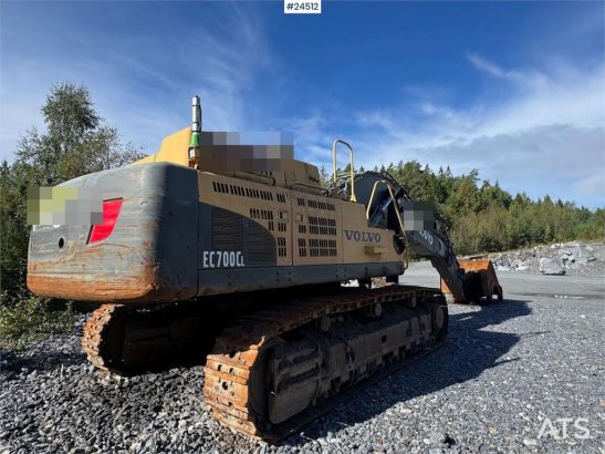 Volvo EC700C Tracked Excavator – Digging Bucket and Soos EC700C Tracked Excavator – Digging Bucket and Soos 2012 2 Crawler...