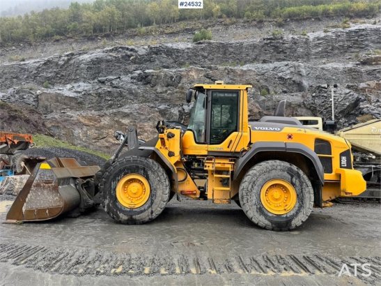 Volvo L110H Wheel Loader with Bucket – 3,100 Hours WATCH 10286 2014 2 Wheel Loaders image 48