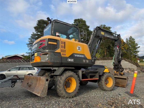 Volvo EW60E Wheeled excavator with tiltrotator and 2 buc EW60E Wheeled excavator with tiltrotator and 2 buc 2017 2 Wheeled...