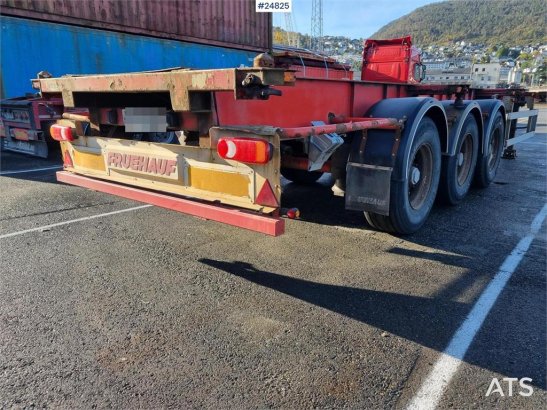 Fruehauf Container chassis for 20- and 40-Foot Containers Container chassis for 20- and 40-Foot Containers 2000 2 image 3
