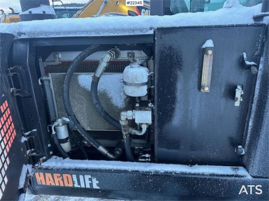 Hardlife HE80 mini excavator w/ narrow bucket and Hardlife HE80 mini excavator w/ narrow bucket and 2022 2 Crawler Excavat...