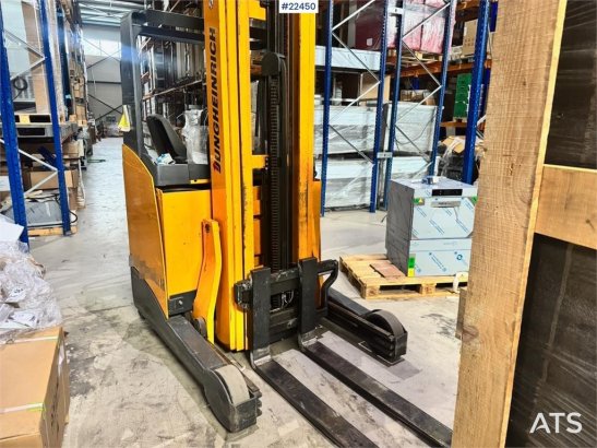 Jungheinrich ETV 114 Electric Forklift ETV 114 Electric Forklift 2 Forklift image 4