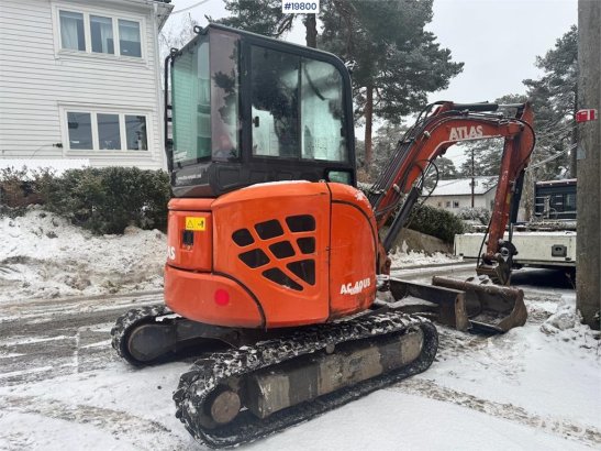 Atlas AC40U Mini Excavator w/ 2 buckets and Spike Hammer AC40U Mini Excavator w/ 2 buckets and Spike Hammer 2019 2 Crawler...