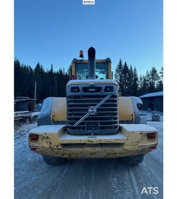 Volvo L110E Wheel Loader with Bucket WATCH VIDEO L110E Wheel Loader with Bucket WATCH VIDEO 2006 2 Wheel Loaders image 4