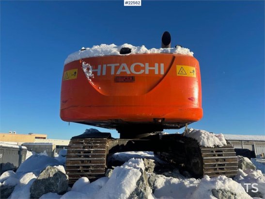 Hitachi ZX180LC-5B excavator w/ rototilt, digging bucket a ZX180LC-5B excavator w/ rototilt, digging bucket a 2013 2 Crawl...