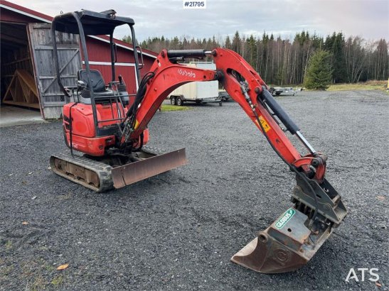 Kubota U17-3a Mini Excavator with 4 Buckets, Ripper, and U17-3a Mini Excavator with 4 Buckets, Ripper, and 2015 2 image 19