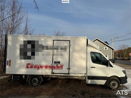 Mercedes-Benz Sprinter box van w/ lifting limb WATCH VIDEO Sprinter box van w/ lifting limb WATCH VIDEO 2016 2 Small Vans ...