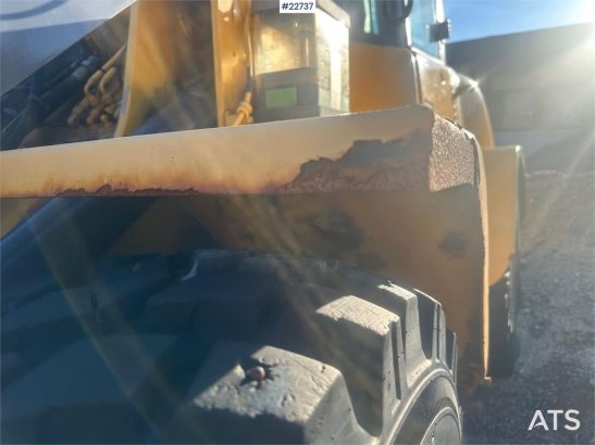 Volvo L35B wheel loader w/ bucket, pallet forks and new L35B wheel loader w/ bucket, pallet forks and new 2013 2 Wheel Loa...