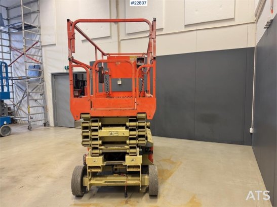 JLG 2646 scissor lift – only 250 hours! 2646 scissor lift – only 250 hours! 2016 2 Scissor Lifts image 4