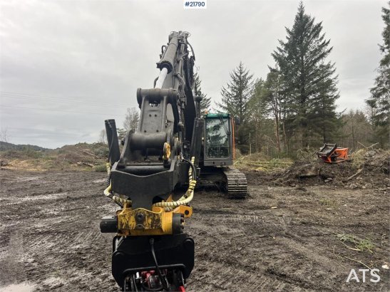 Volvo ec210cl excavator w/ rototilt, sanding bucket and ec210cl excavator w/ rototilt, sanding bucket and 2010 2 Crawler E...