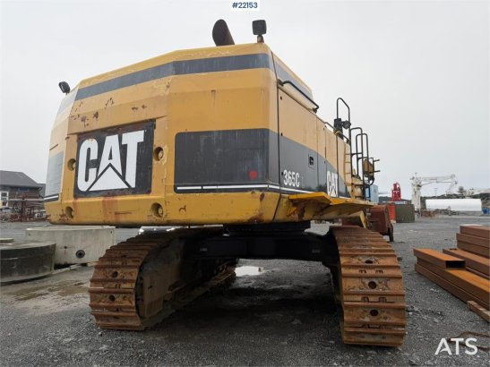 CAT 365C excavator with tooth bucket 365C excavator with tooth bucket 2006 2 Crawler Excavators image 16