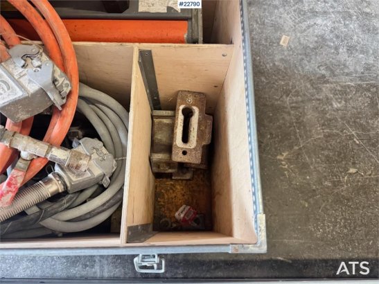 Husqvarna WS 482 HF Wall Saw with Remote Control WS 482 HF Wall Saw with Remote Control 2016 2 image 19