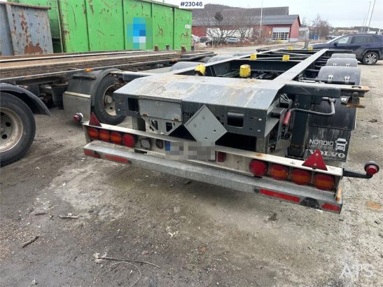 Fliegl 3 axle container trailer. Fliegl 3 axle container trailer. 2019 2 image 4