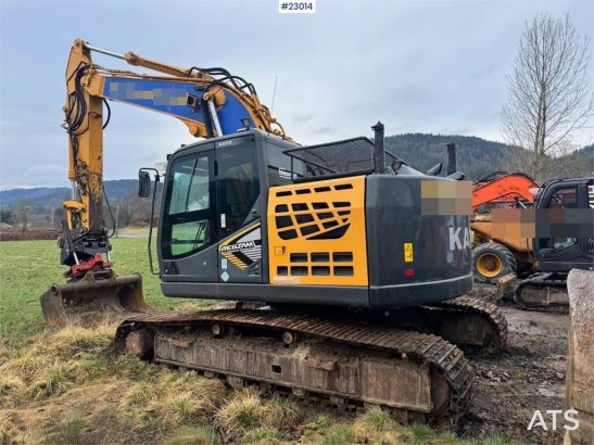 Kato HD823 Kato HD823 2019 2 Crawler Excavators image 4