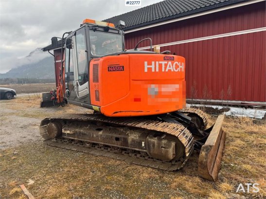Hitachi ZX135US-3 Crawler Excavator with 2 buckets and rot 10227 2010 2 Crawler Excavators image 19