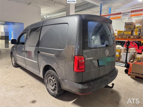 Volkswagen Caddy 4x4 with 2 sets of tires and interior fittin Volkswagen Caddy 4x4 with 2 sets of tires and interior fitti...