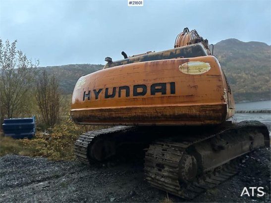 Hyundai Robex 210LC- 3H excavator. Replaced tracks 100 hou Robex 210LC- 3H excavator. Replaced tracks 100 hou 1997 2 Crawl...