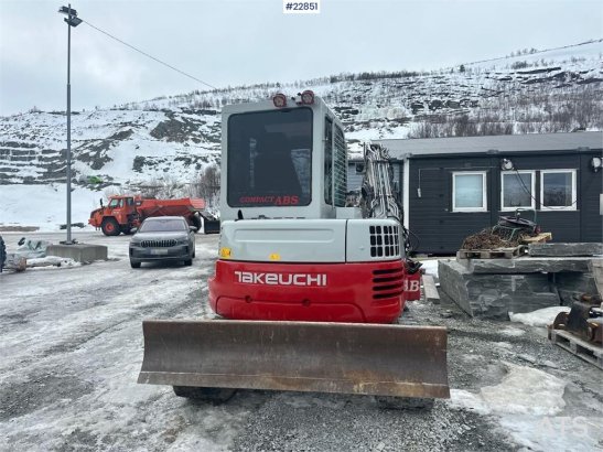 Takeuchi TB153FR excavator w/ 3 buckets and grapple cassett TB153FR excavator w/ 3 buckets and grapple cassett 2017 2 imag...
