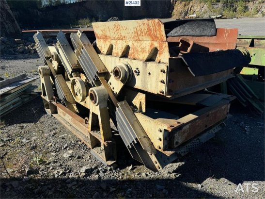 Ludwig Binder Linear quarry sieve. Ludwig Binder Linear quarry sieve. 1968 2 image 34