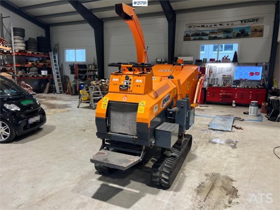 Jensen A540 spider wood chipper w/hydraulic raise and low Jensen A540 spider wood chipper w/hydraulic raise and low 2017 2...