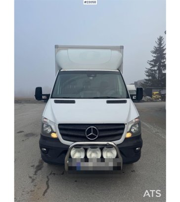 Mercedes-Benz Sprinter 5198 4x2 box truck with tail lift and sid Sprinter 5198 4x2 box truck with tail lift and sid 2016 2...