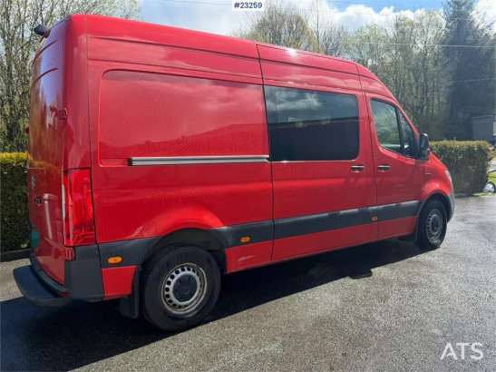 Mercedes-Benz Sprinter 4x2 electric van Sprinter 4x2 electric van 2022 2 Small Vans image 4