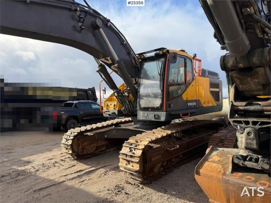 Volvo EC380E excavator with GPS and 2 buckets – 7,700 ho EC380E excavator with GPS and 2 buckets – 7,700 ho 2020 2 Crawler...