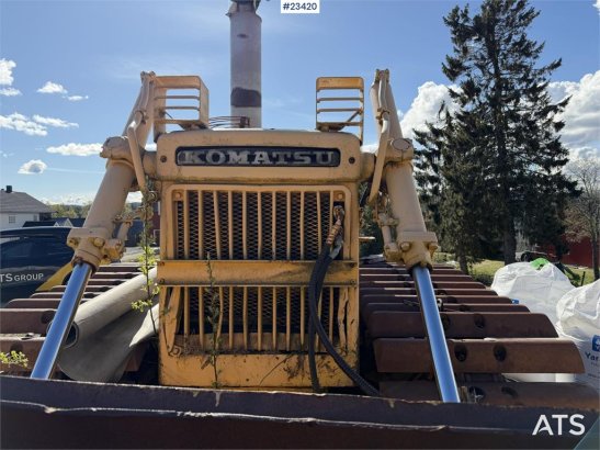 Komatsu D65P-6 dozer m/ ripper og skjær D65P-6 dozer m/ ripper og skjær 1978 2 Dozers image 4
