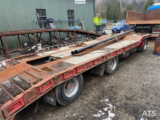 Goldhofer 3 axle machine trailer. Goldhofer 3 axle machine trailer. 1989 2 Lowloader trailers image 18
