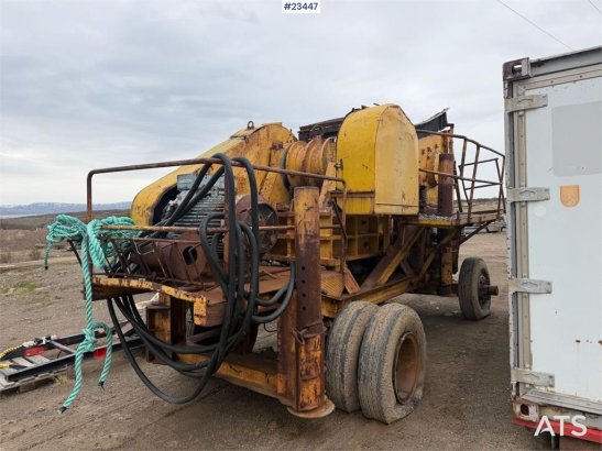 Svedala 6030 crusher w/ screen Svedala 6030 crusher w/ screen 2 image 4