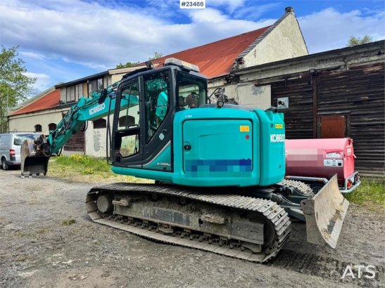 Kobelco SK140SRLC-3 crawler excavator with tiltrotator and SK140SRLC-3 crawler excavator with tiltrotator and 2015 2 Crawl...