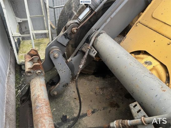 Volvo L70 Wheel Loader for Sale – Sold Without Bucket L70 Wheel Loader for Sale – Sold Without Bucket 1991 2 Wheel Loaders...