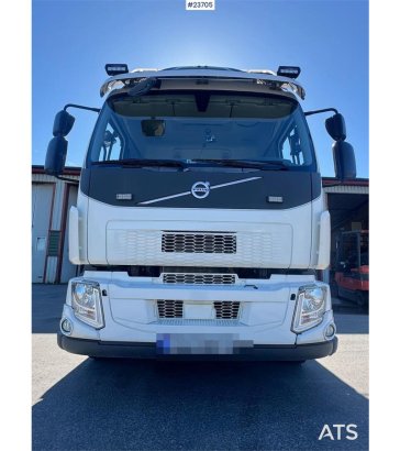 Volvo FL280 Hooklift Truck – Low mileage! FL280 Hooklift Truck – Low mileage! 2017 2 image 4