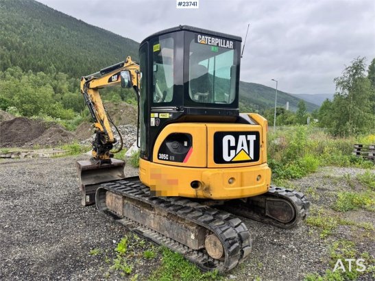 CAT 305C 20 2010 2 image 4