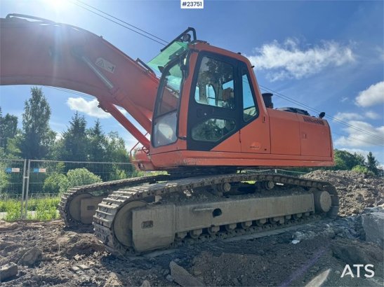 Daewoo S250LC-V Excavator with Digging Bucket WATCH VIDEO Daewoo S250LC-V Excavator with Digging Bucket WATCH VIDEO 2001 2...