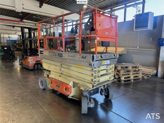 JLG 2646ES Scissor Lift 2646ES Scissor Lift 2007 2 Scissor Lifts image 4