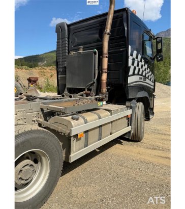 Volvo FH16-600 6x4 tipper truck. – Recently replaced clu 590 2013 2 Tipper trucks image 43