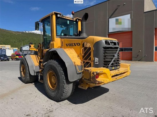 Volvo L70F wheel loader w/ weight. WATCH VIDEO L70F wheel loader w/ weight. WATCH VIDEO 2008 2 Wheel Loaders image 4