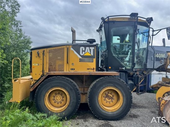 CAT 140M 483 2007 2 Motor graders image 4