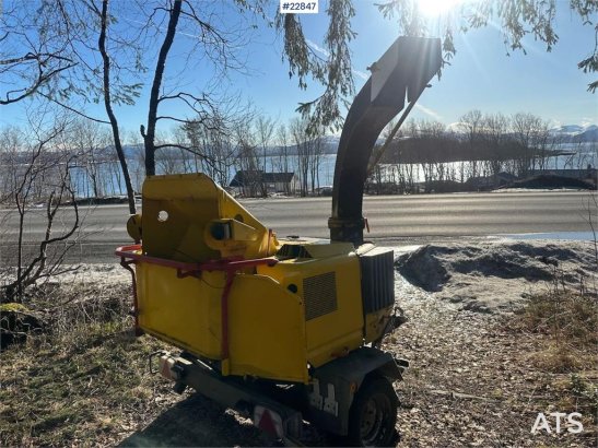 Schliesing MX220 wood chipper w/ 2 sets of knives Schliesing MX220 wood chipper w/ 2 sets of knives 2009 2 image 46
