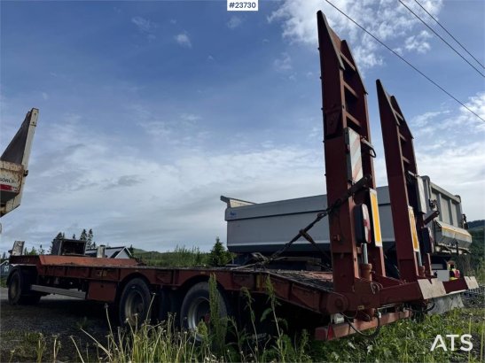NC Machinery Trailer with Hydraulic Ramps NC Machinery Trailer with Hydraulic Ramps 2011 2 Lowloader trailers image 4