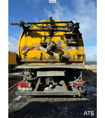 MAN 18.313 Sweeper w/ Bucher Optifant 70 superconstruc 18.313 Sweeper w/ Bucher Optifant 70 superconstruc 2002 2 image 19