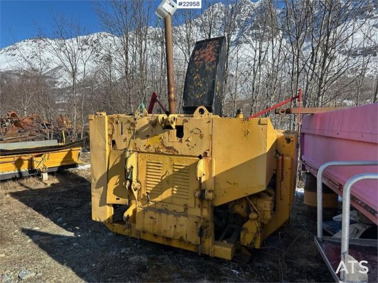 Øveraasen PW1350 Unit 2 snow blower Øveraasen PW1350 Unit 2 snow blower 1975 2 image 34