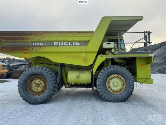 Euclid R40C Dump Truck WATCH VIDEO Euclid R40C Dump Truck WATCH VIDEO 1998 2 Dump Truck image 19